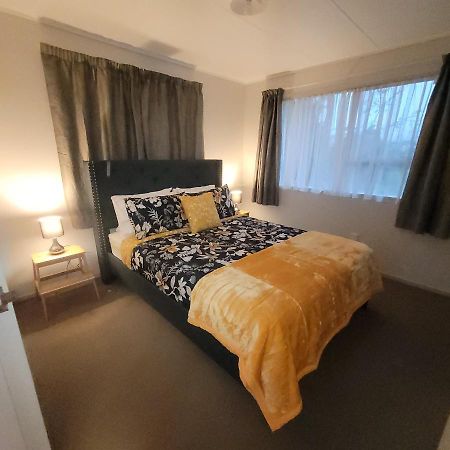 Villa Couples Retreat Reefton Esterno foto